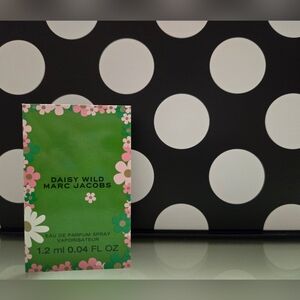 10/$25✨️MJ Daisy Wild✨️